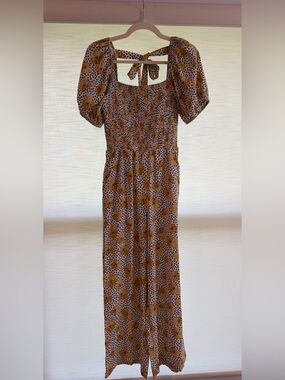 Tie-Back Floral Jumpsuit with Daisies and Black Dots size small